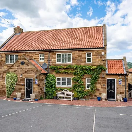 בית נופש Primrose *